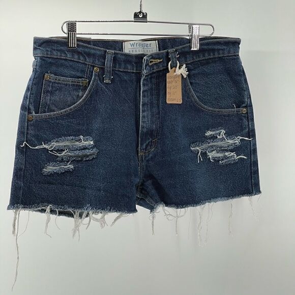 Wrangler shorts size 32 waist - Picture 2 of 11